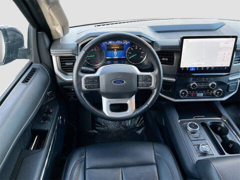 2023 Ford Expedition MAX XLT