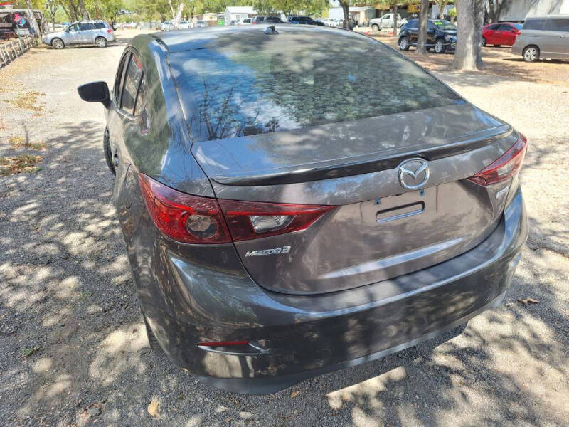 2018 Mazda MAZDA3 Touring