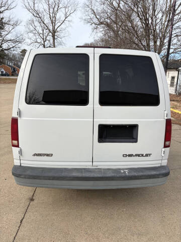 2002 Chevrolet Astro