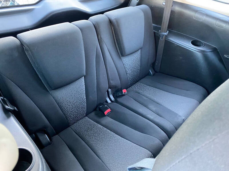 2012 Mazda MAZDA5 Sport