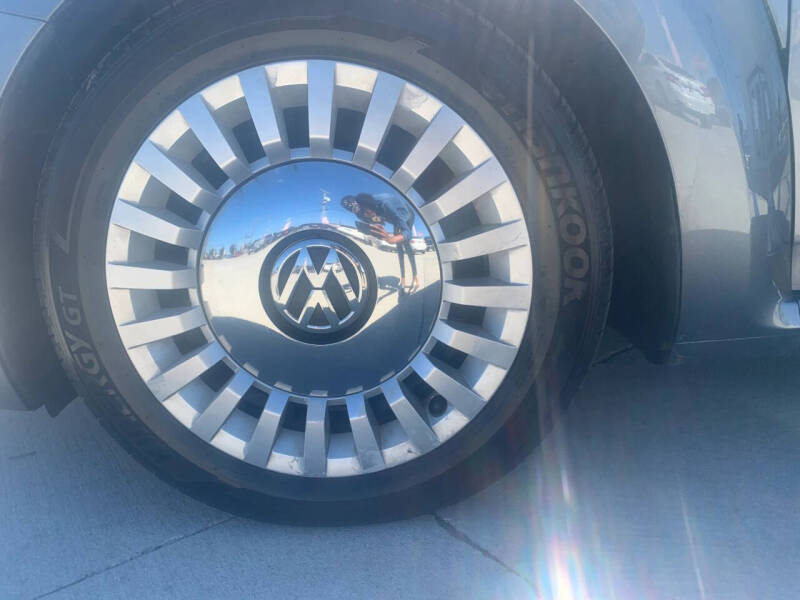 2016 Volkswagen Beetle Convertible