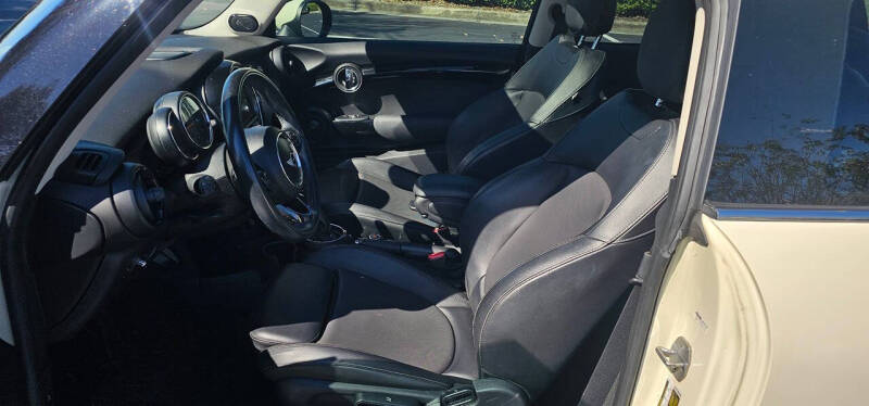 2016 MINI Hardtop 2 Door Cooper S