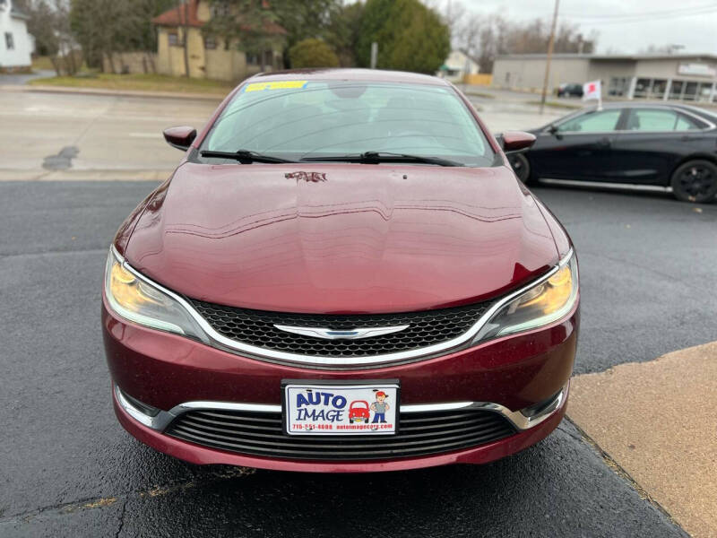 2015 Chrysler 200 Limited photo 9