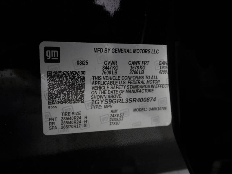 2025 Cadillac Escalade Sport Platinum