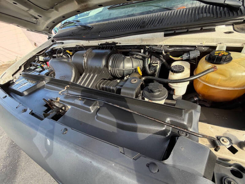 2013 Ford E-Series E-350 SD XL