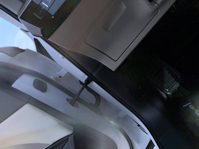 2024 Audi Q8 e-tron quattro Premium Plus