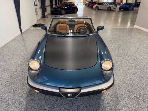 1988 Alfa Romeo Spider Veloce