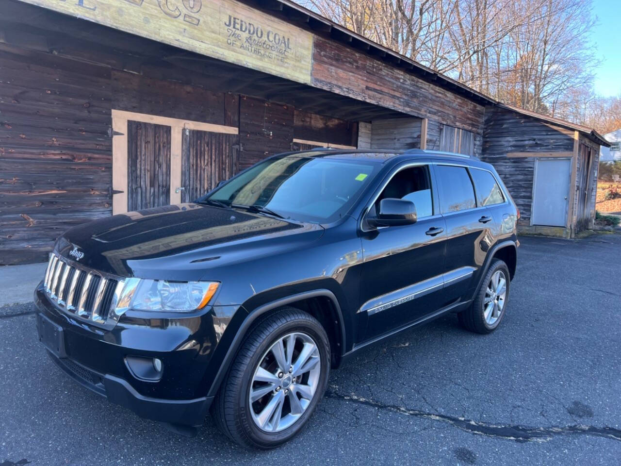 2013 Jeep Grand Cherokee for sale at Drive X in Oakville, CT