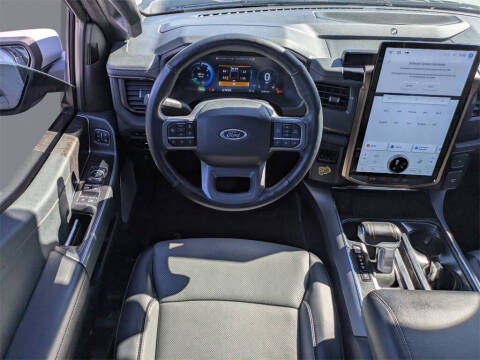 2023 Ford F-150 Lightning Lariat