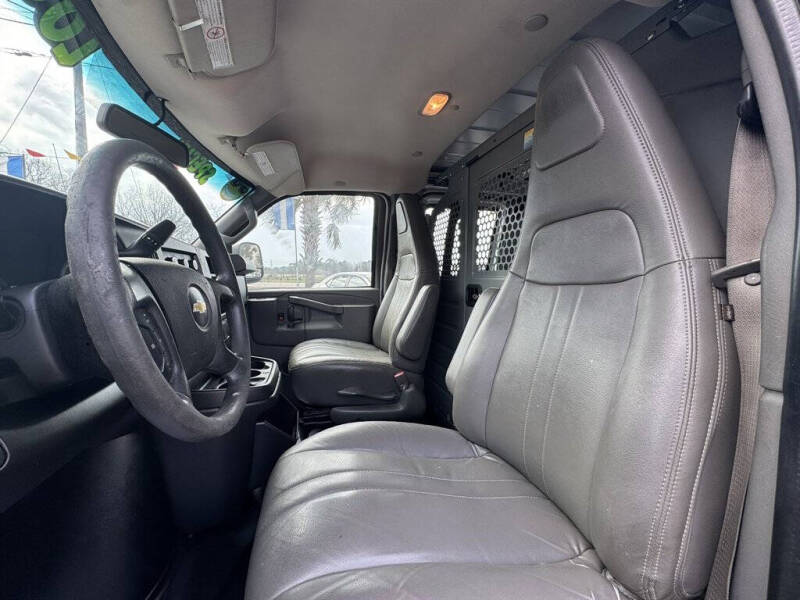 2019 Chevrolet Express 2500