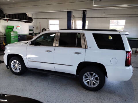 2015 Chevrolet Tahoe for sale at Green Tree Motors in Elizabethton TN