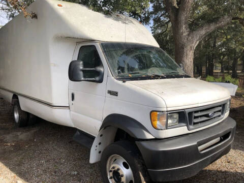 2003 Ford E-Series Chassis for sale at Auto Cars in Murrells Inlet SC