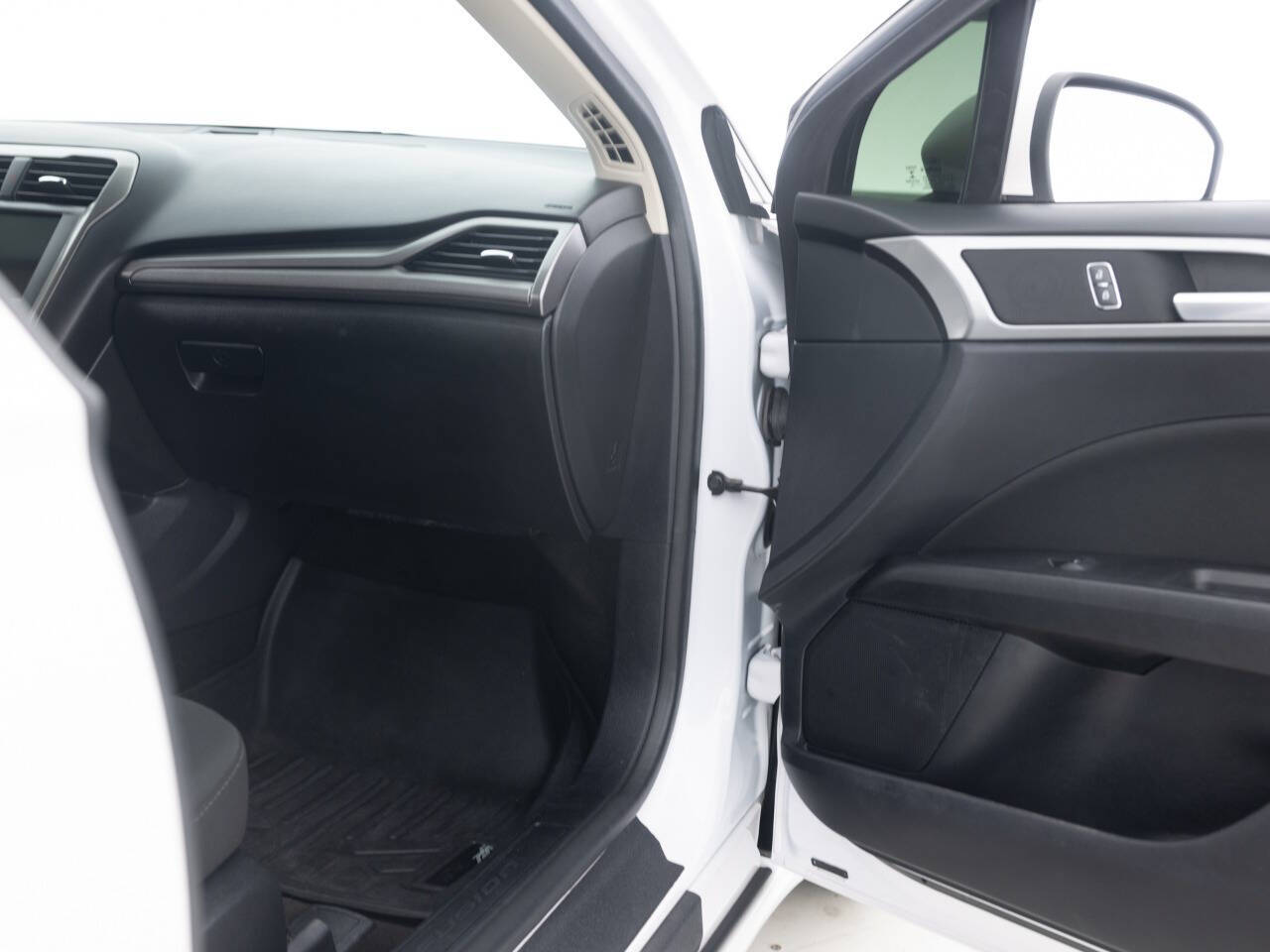 Used Car 2019 Ford Fusion  Se 4dr Sedan For Sale Under $12,000 In Coal City, Illinois