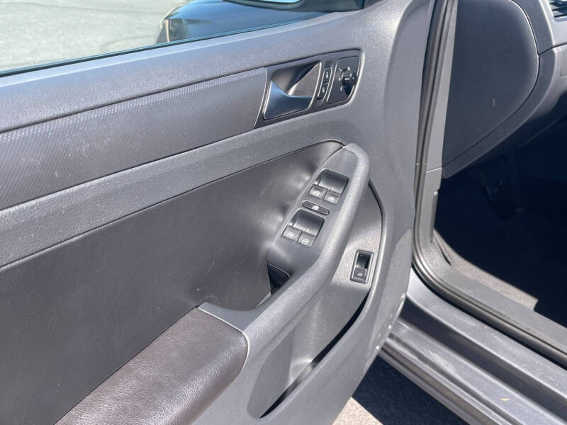 2011 Volkswagen Jetta