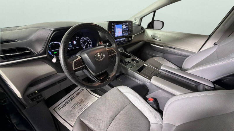 2021 Toyota Sienna Limited 7-Passenger
