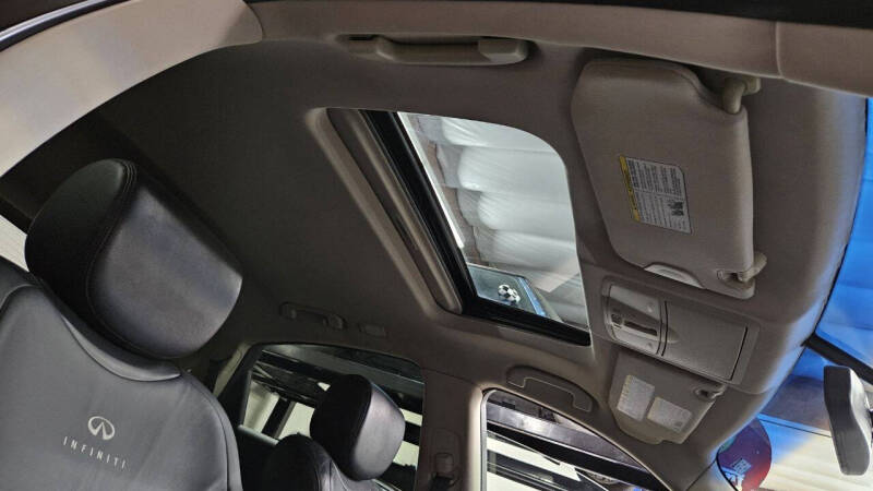 2010 INFINITI FX 35 photo 48