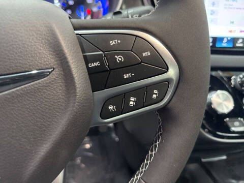 2026 Chrysler Voyager LX