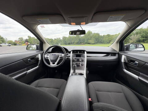 2014 Ford Edge SE