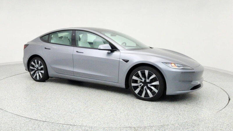 2025 Tesla Model 3 Long Range