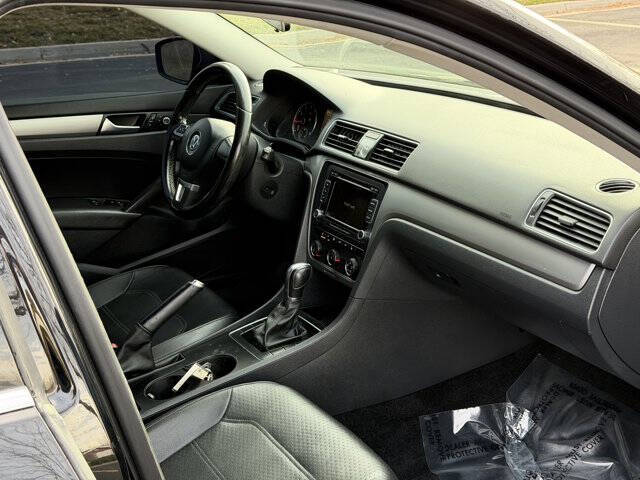 2015 Volkswagen Passat 1.8T Limited Edition