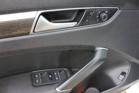 2016 Volkswagen Passat