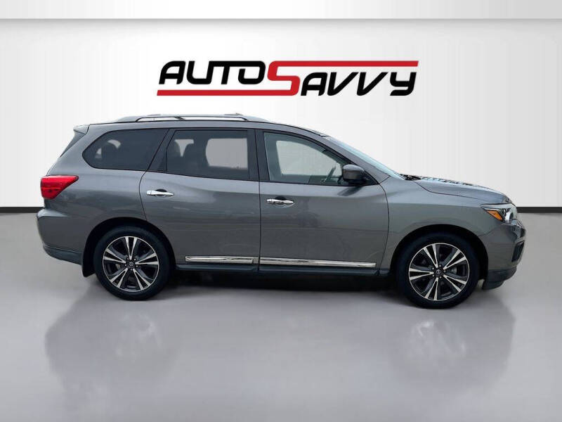 2019 Nissan Pathfinder Platinum
