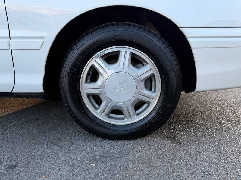 1996 Toyota Avalon XLS