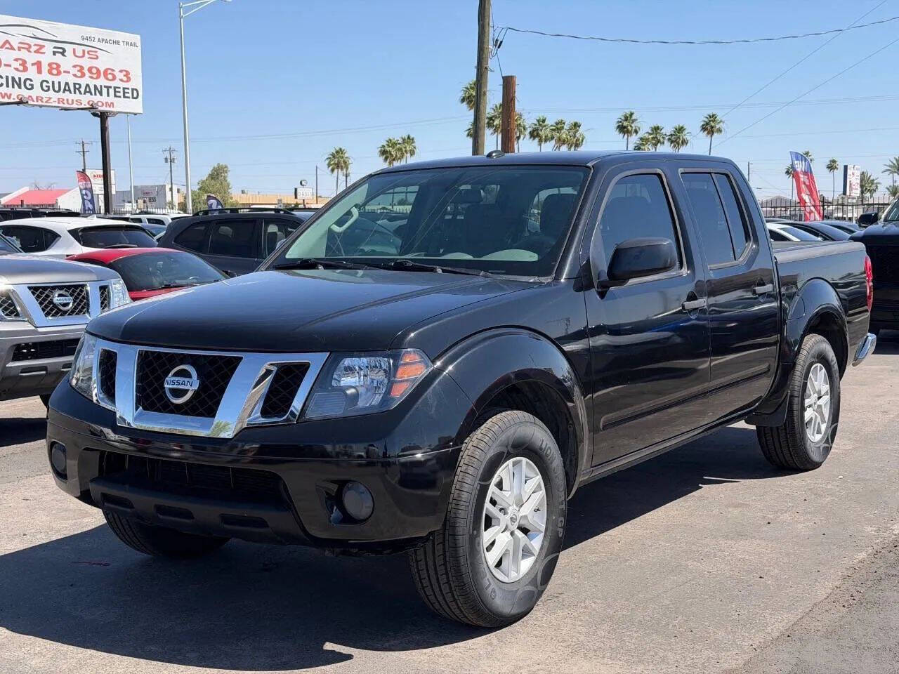 Black 2016 Nissan Frontier SV 4x2 SV 4dr Crew Cab 5 ft. SB Pickup 5A 2