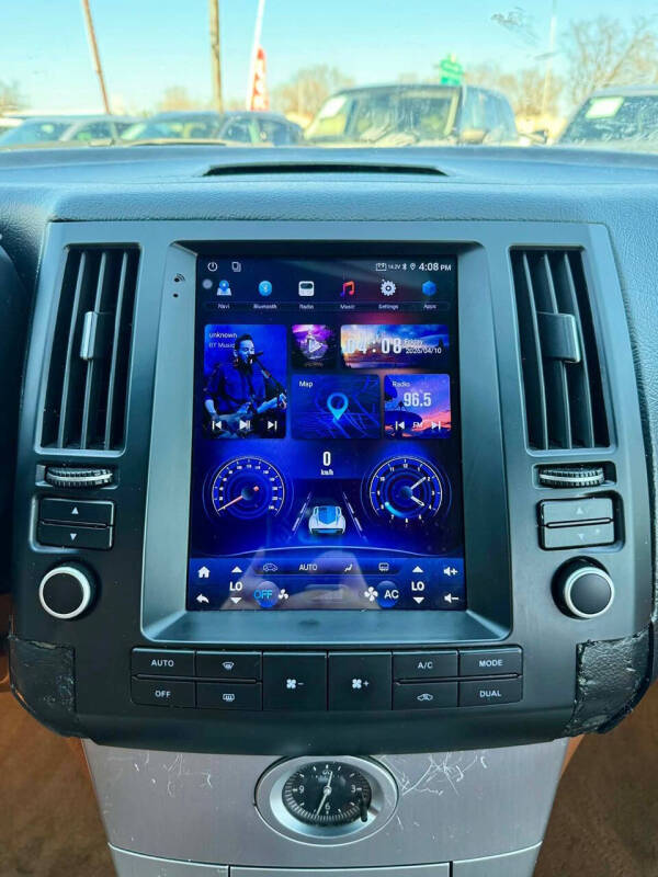 2004 Infiniti FX35