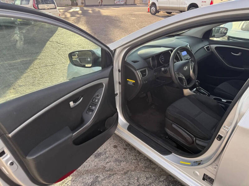 2017 Hyundai Elantra GT