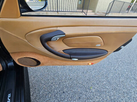 2001 Porsche 911 Carrera