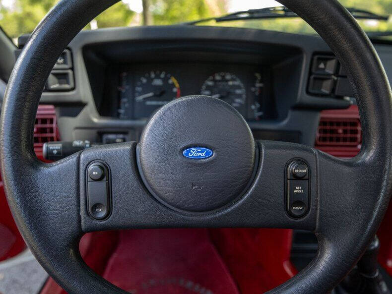 1989 Ford Mustang LX 5.0