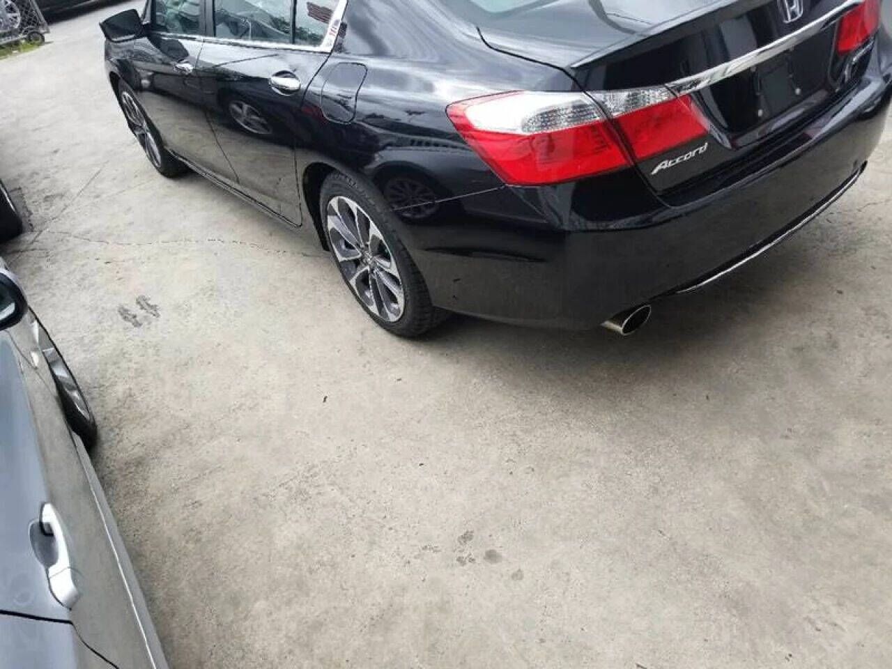 2015 HONDA Accord Sedan - $10,995