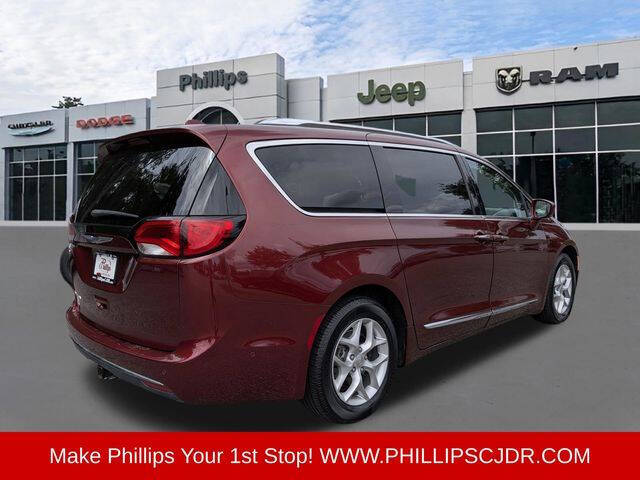 2019 Chrysler Pacifica Touring L Plus