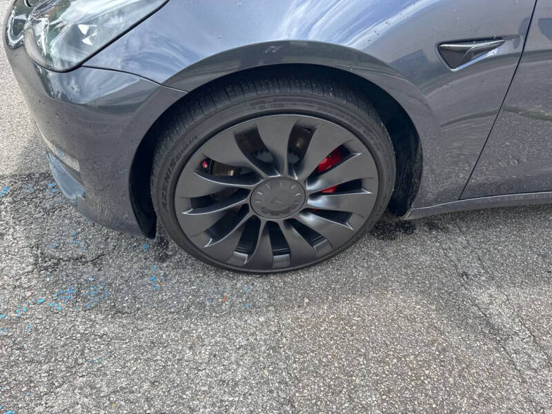 2023 Tesla Model 3 Performance