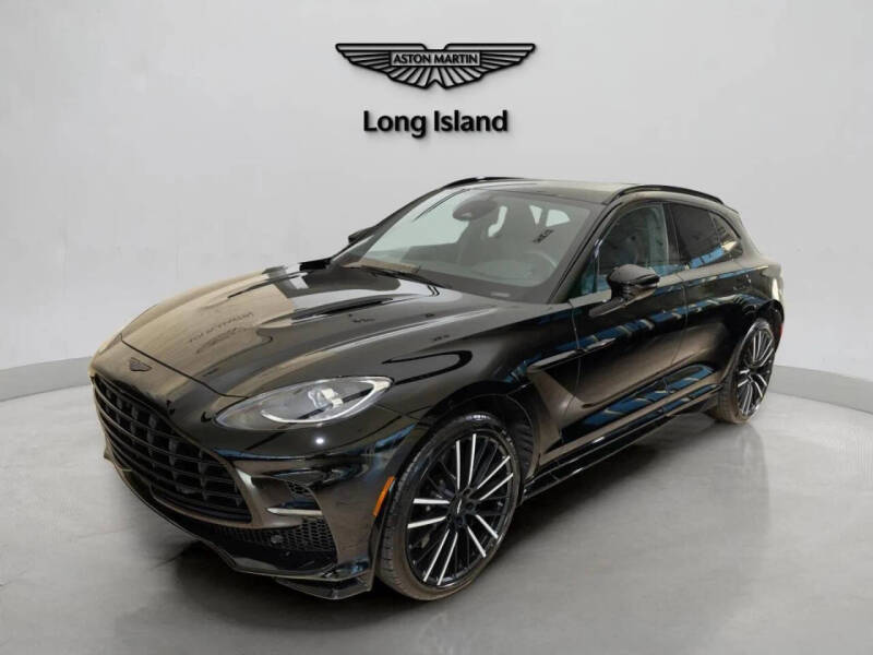 2025 Aston Martin DBX 707