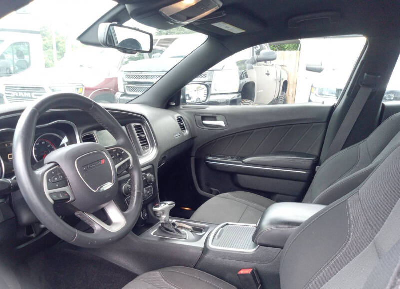 2016 Dodge Charger SXT