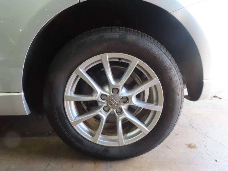 2011 Audi Q5 2.0T quattro Premium