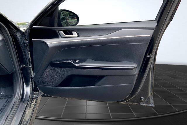 2021 Kia K5