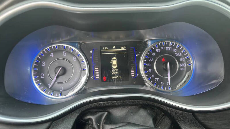2016 Chrysler 200