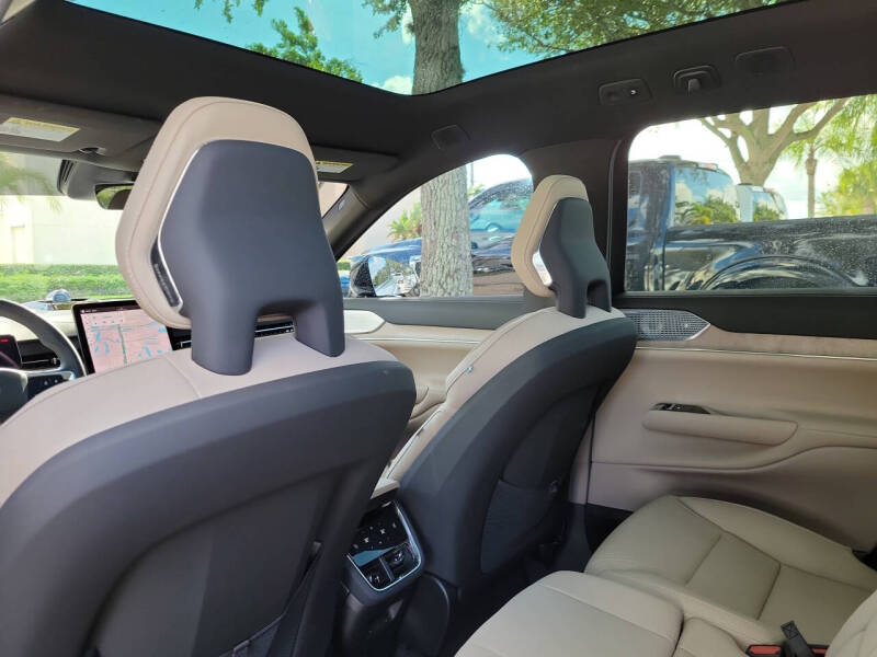 2025 Volvo EX90 Twin Ultra 7P