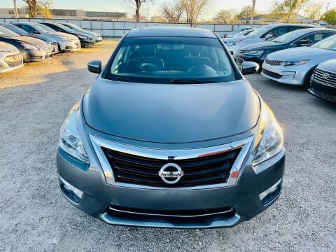 2015 Nissan Altima for sale at Good Auto Company LLC in Lubbock TX