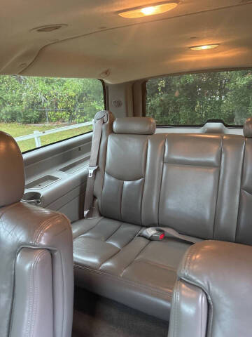 2005 GMC Yukon XL Denali