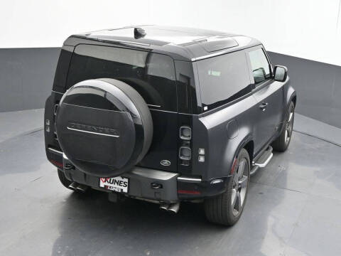 2023 Land Rover Defender 90 V8