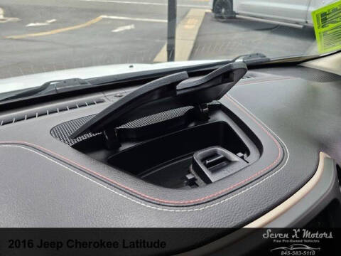 2016 Jeep Cherokee Latitude