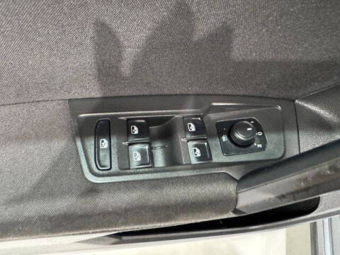 2019 Volkswagen Tiguan S