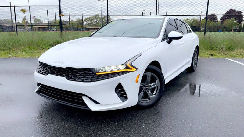 2022 Kia K5 LXS