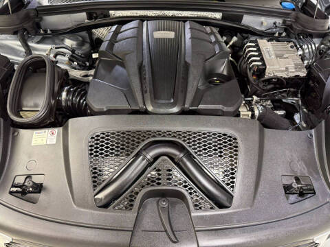 2020 Porsche Macan S