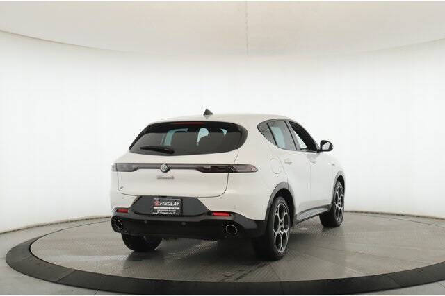 2024 Alfa Romeo Tonale Hybrid Veloce