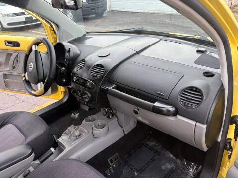 2003 Volkswagen New Beetle GLS